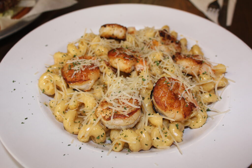 Sweet Basil Italiano Marked a Favorite in Port St. Lucie, FL American