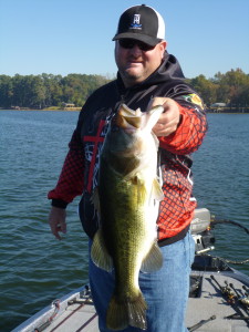 Our fishing guide, Lance Walker knows where they live (a nine-pounder) and he knows how to knock on their door! 